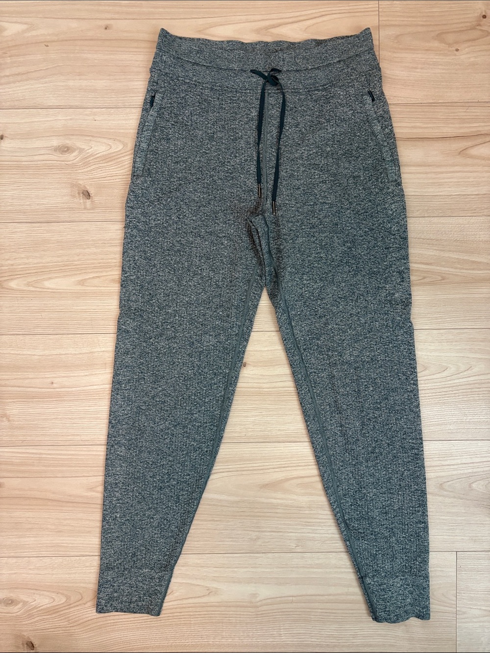 lululemon athletica Green Heathered Jogger Pants